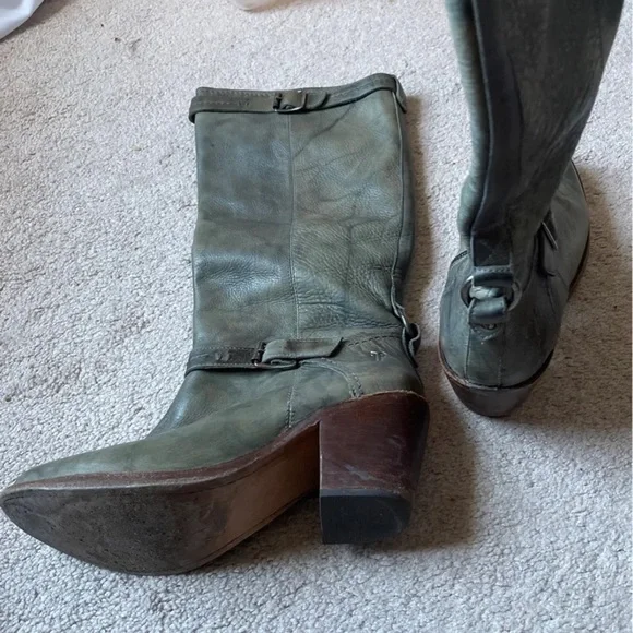 Frye Boots - Size 9 - Picture 3 of 11